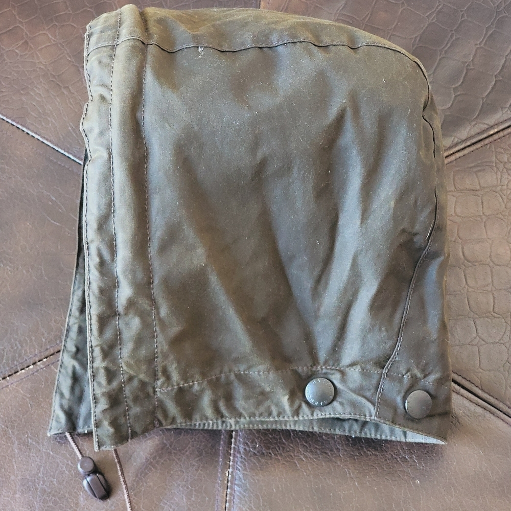 Barbour hood